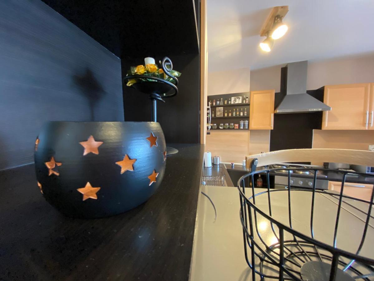 Supreme Danieli - Holiday Apartment By The Sea 발치크 외부 사진